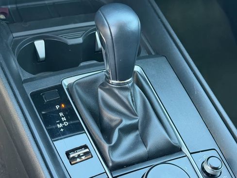 Used 2025 MAZDA CX-50 AWD 2.5 S w/ Premium Package image 12