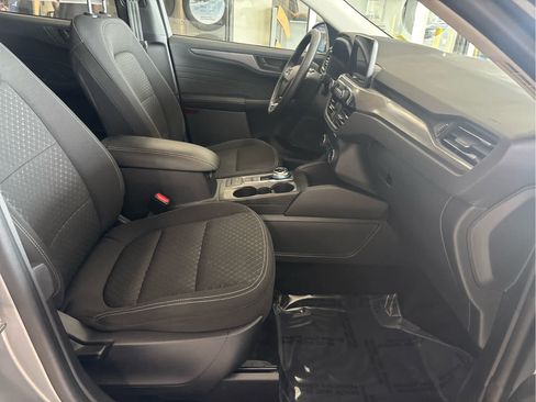 Certified 2024 Ford Escape Active AWD/4WD image 38
