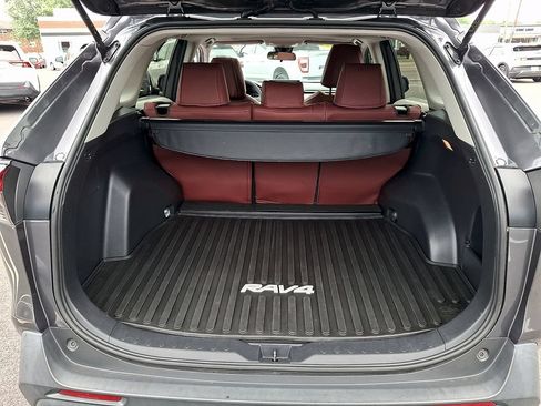 Used 2019 Toyota RAV4 XLE w/ All Weather Liner Package AWD/4WD image 34