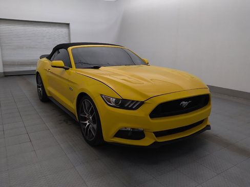 Used 2015 Ford Mustang GT Premium image 13