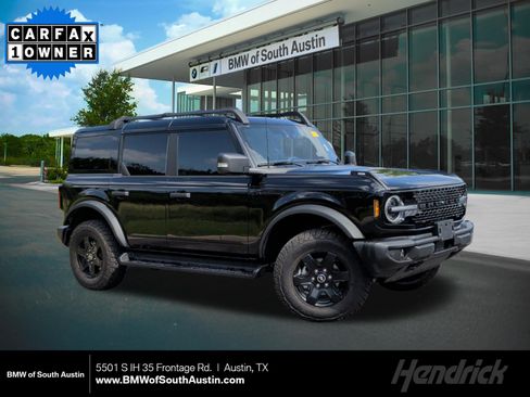 Used 2025 Ford Bronco Outer Banks AWD/4WD image 1