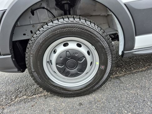 New 2026 Ford Transit 250 148 High Roof Extended w/ Load Area Protection Package image 7