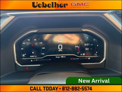 Used 2023 GMC Sierra 1500 Denali w/ Denali Reserve Package AWD/4WD image 27