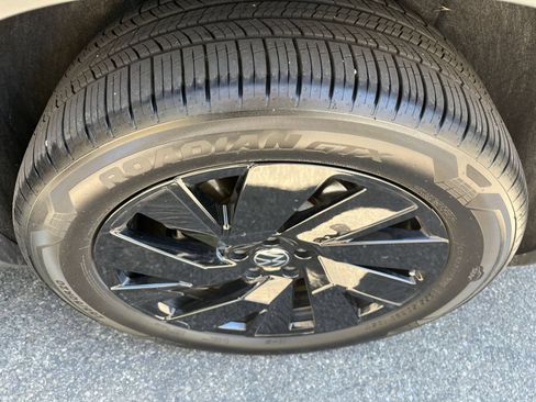 Used 2026 Volkswagen Atlas SE FWD image 29