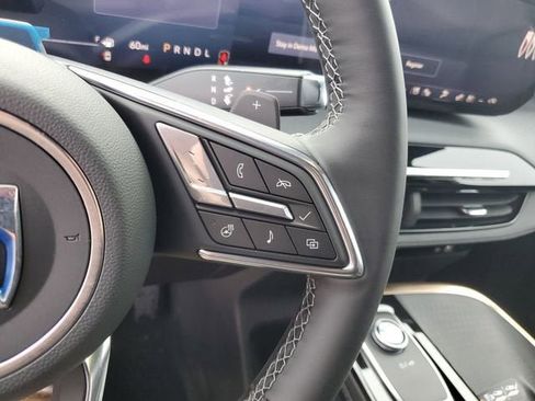 New 2026 Buick Enclave Avenir w/ Super Cruise Package FWD image 27