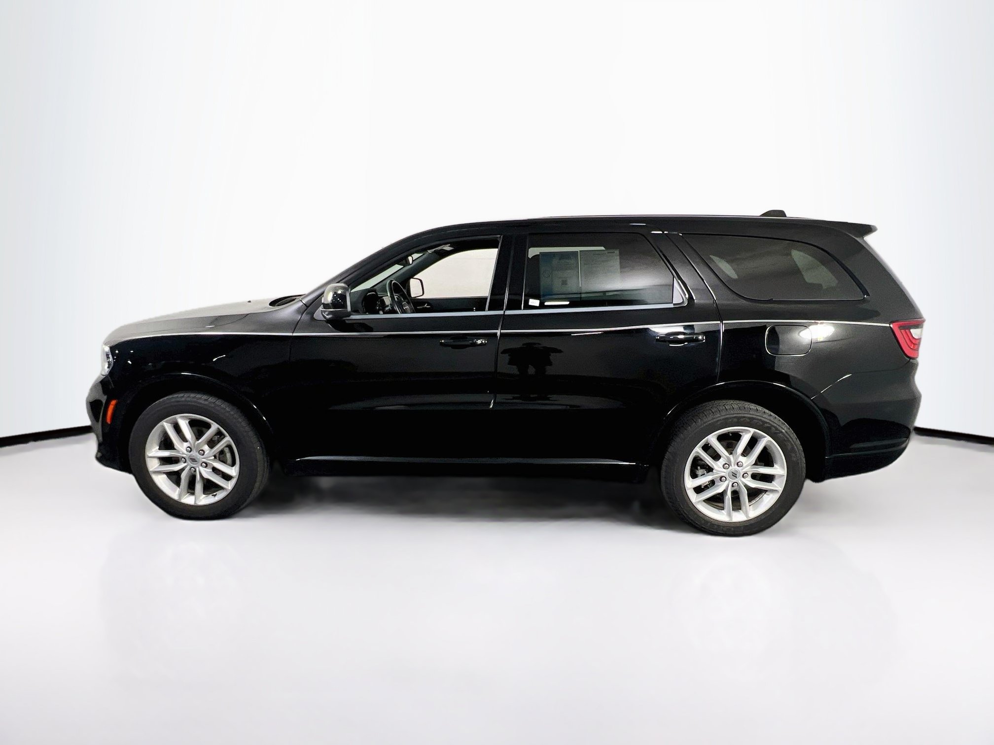 Used 2023 Dodge Durango GT AWD/4WD image 8