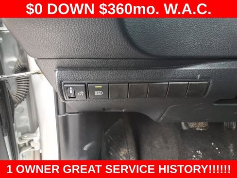 Used 2024 Toyota Corolla LE image 11