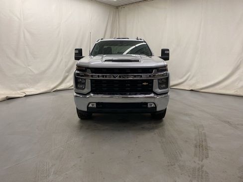 Used 2023 Chevrolet Silverado 2500 LT w/ Convenience Package image 3