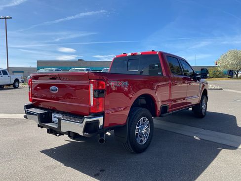 Used 2024 Ford F250 Lariat w/ FX4 Off-Road Package image 25