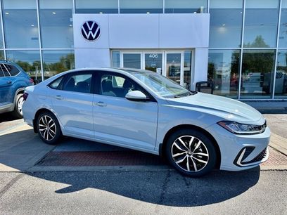 New 2026 Volkswagen Jetta SE