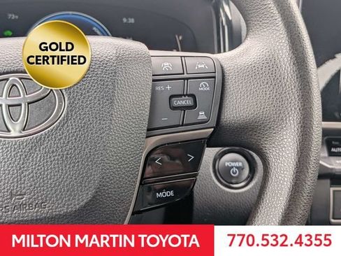 Certified 2025 Toyota Camry LE FWD image 23