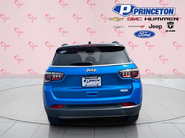 Used 2024 Jeep Compass Limited AWD/4WD image 7