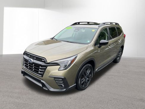 Used 2024 Subaru Ascent Onyx Edition AWD/4WD image 7