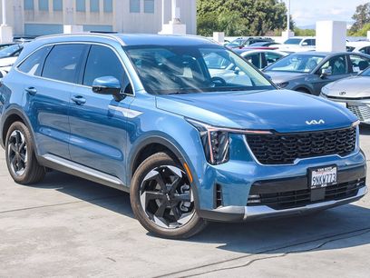 Used 2025 Kia Sorento EX