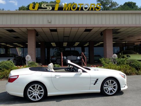 Used 2014 Mercedes-Benz SL 550 image 9