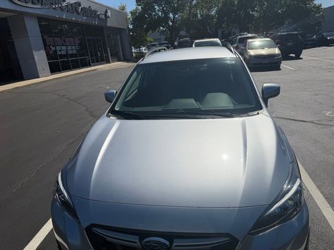 Used 2023 Subaru Crosstrek 2.0i Premium AWD/4WD image 10