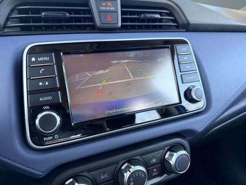 Used 2024 Nissan Versa SV w/ Trunk Package image 24