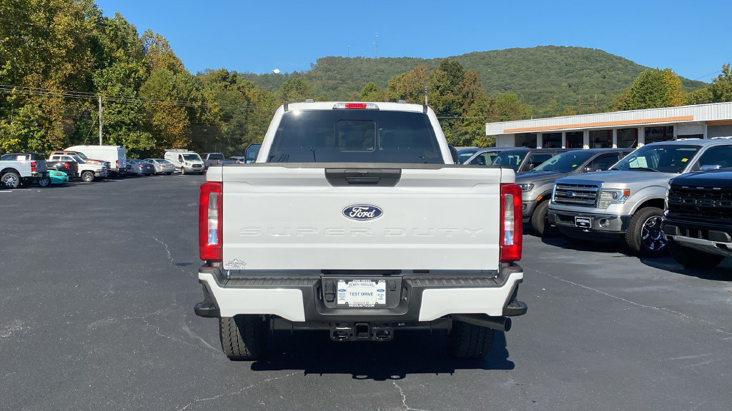 New 2027 Ford F250 XL w/ STX Appearance Package AWD/4WD image 6