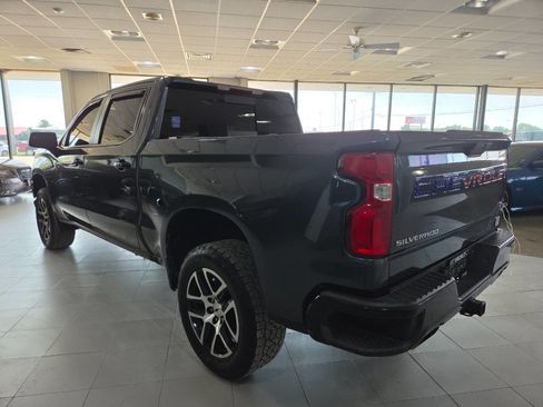 Used 2019 Chevrolet Silverado 1500 LT Trail Boss AWD/4WD image 5