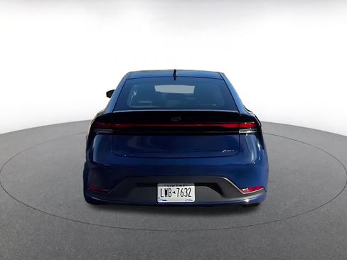 Used 2025 Toyota Prius LE image 11