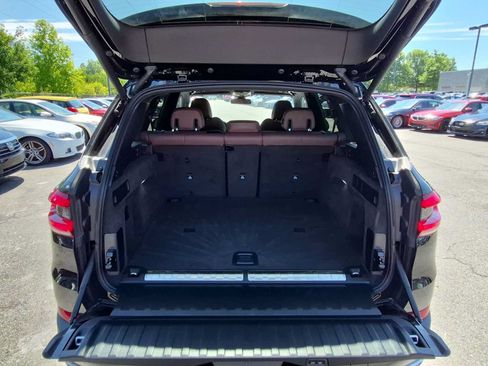 Used 2023 BMW X5 xDrive45e w/ Climate Comfort Package AWD/4WD image 36