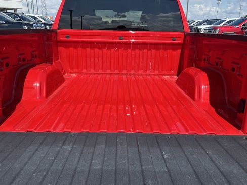 New 2025 GMC Sierra 1500 Elevation image 38