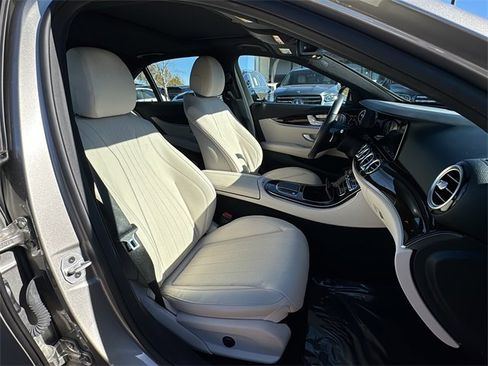 Certified 2022 Mercedes-Benz E 350 4MATIC Sedan image 26
