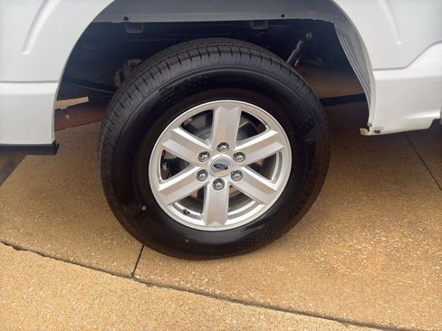 Used 2021 Ford F150 XLT image 6