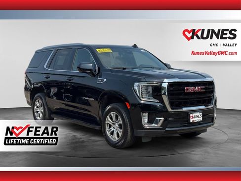 Used 2024 GMC Yukon SLE AWD/4WD image 1