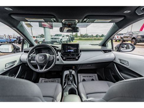 Used 2024 Toyota Corolla SE image 10