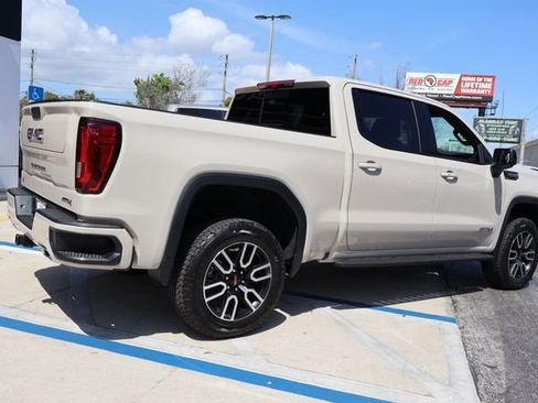 New 2026 GMC Sierra 1500 AT4 w/ AT4 Premium Package AWD/4WD image 8