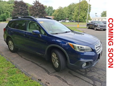 Used 2015 Subaru Outback 2.5i Premium AWD/4WD image 4
