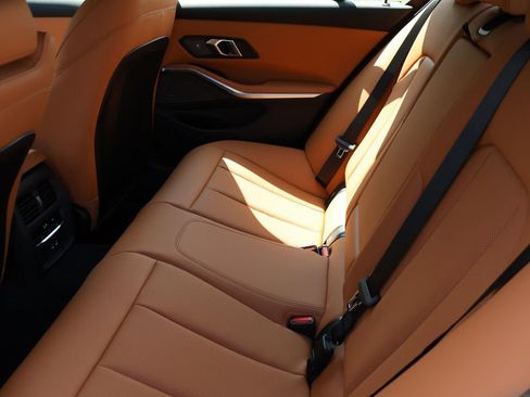 New 2025 BMW 330i xDrive Sedan w/ Premium Package image 21