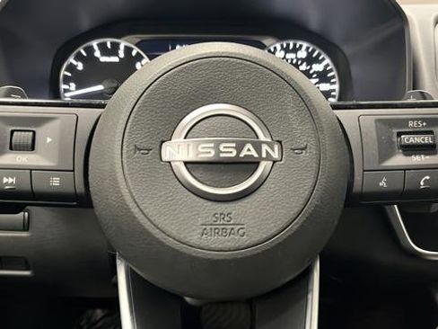 Used 2023 Nissan Rogue SV AWD/4WD image 15