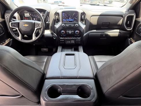 Used 2020 Chevrolet Silverado 1500 LTZ w/ LTZ Texas Edition RWD image 15