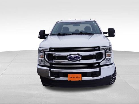 Used 2022 Ford F350 XLT image 12
