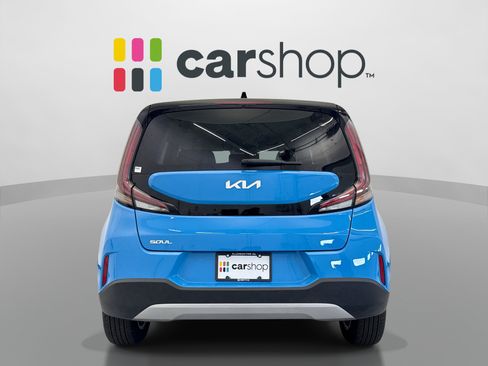 Used 2024 Kia Soul S FWD image 4