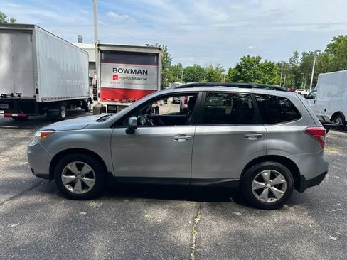 Used 2015 Subaru Forester 2.5i Premium w/ All-Weather Package AWD/4WD image 2