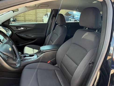 Used 2023 Chevrolet Malibu RS w/ LPO, Floor Liner Package FWD image 17