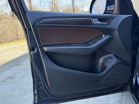 Used 2017 Audi Q5 2.0T Premium image 10