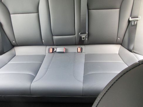 Used 2024 Tesla Model 3 RWD image 41