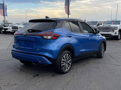 Used 2024 Nissan Kicks SV image 7