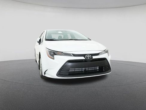 New 2026 Toyota Corolla LE image 30