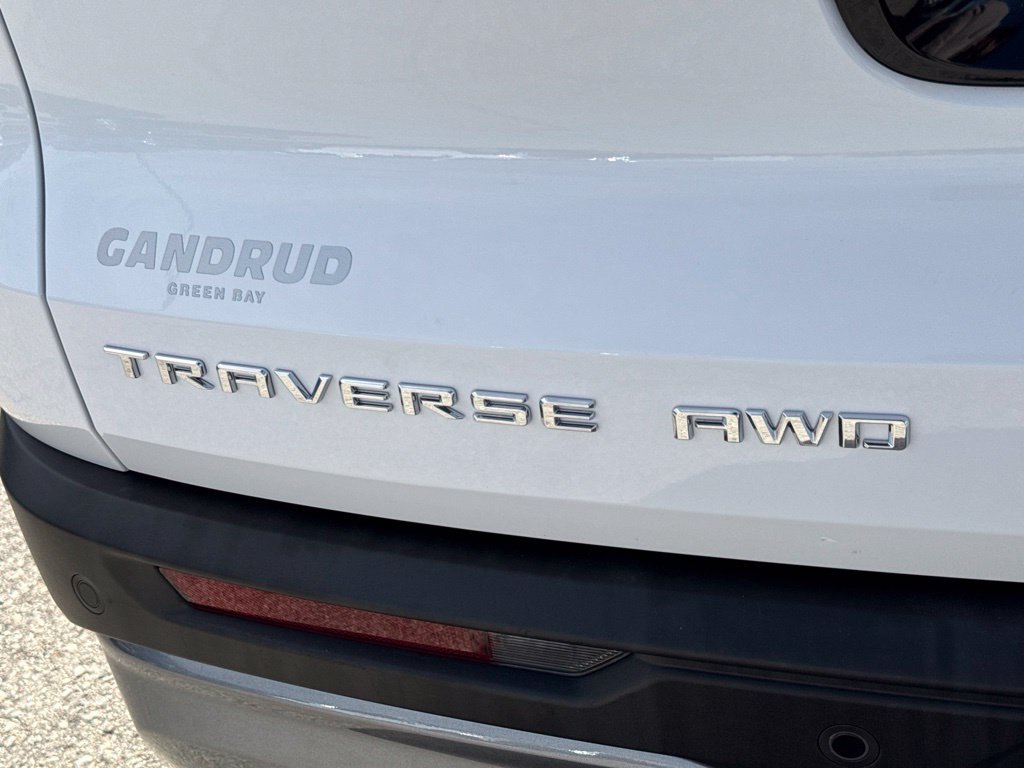 Certified 2026 Chevrolet Traverse LT AWD/4WD image 5
