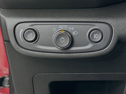 Used 2022 Chevrolet TrailBlazer RS image 10