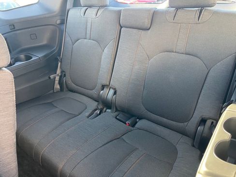 Certified 2023 Honda Pilot Sport image 21