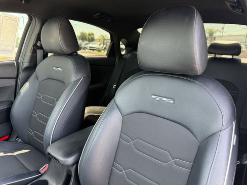 Used 2023 Kia Forte GT-Line FWD image 16