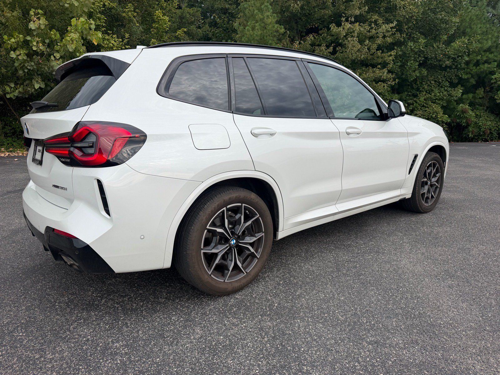 Used 2024 BMW X3 xDrive30i w/ Premium Package AWD/4WD image 16