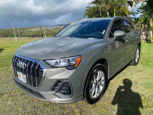 Used 2022 Audi Q3 2.0T Premium w/ Convenience Package AWD/4WD image 21