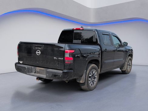 Used 2024 Nissan Frontier SL w/ Technology Package AWD/4WD image 3